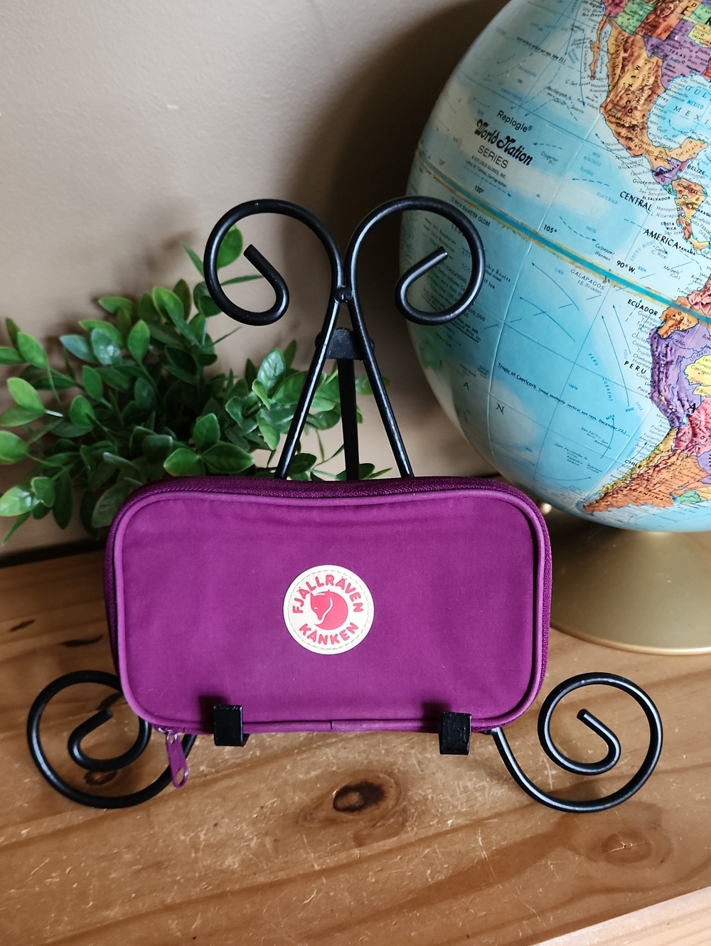 Fjallraven Kånken Travel Wallet